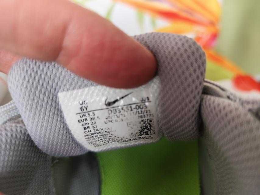 Обувки на nike за дете