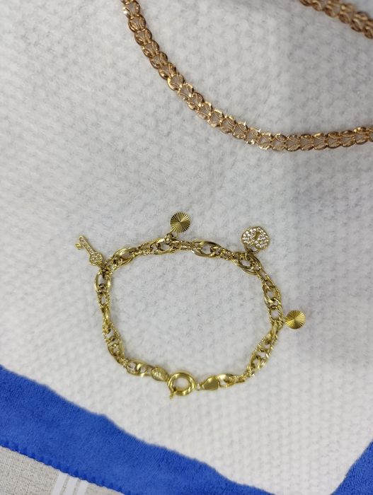 Золотое браслет, вес 4,46 Проба 585,р 19 см.