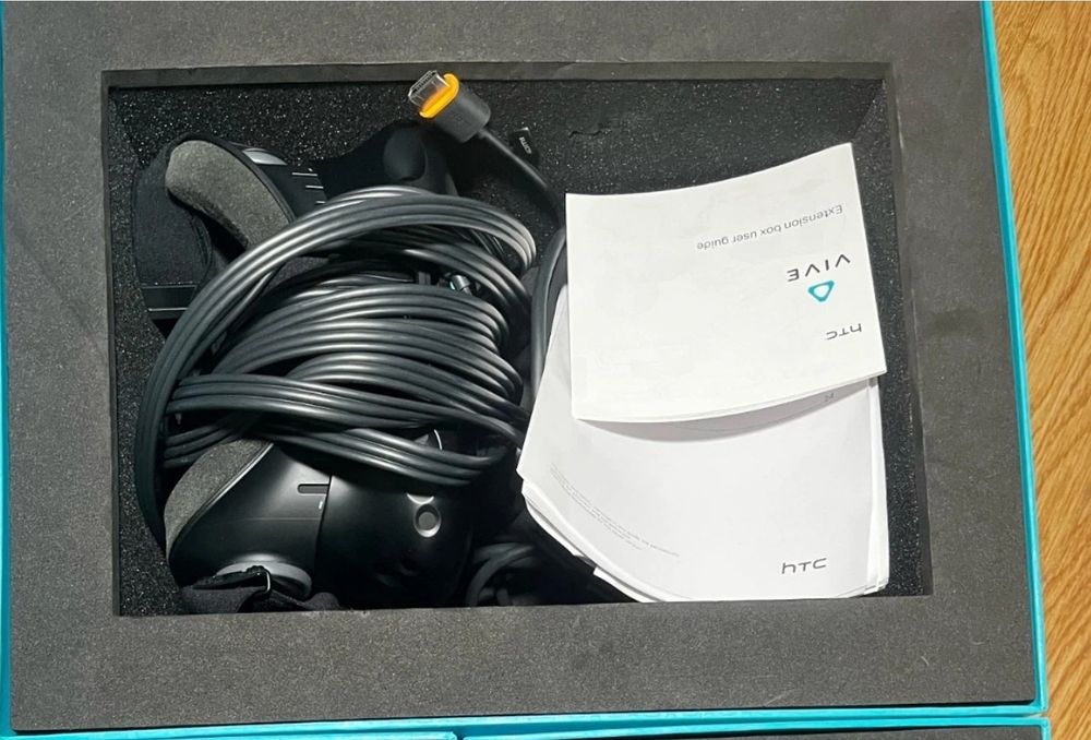 Сволен от витрина HTC Vive пълен комплект за PC Windows компютър