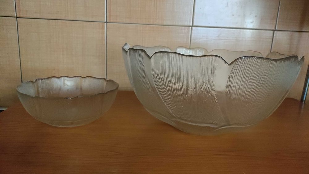 Френски сервиз за пунш от пресовано стъкло -чисто нов