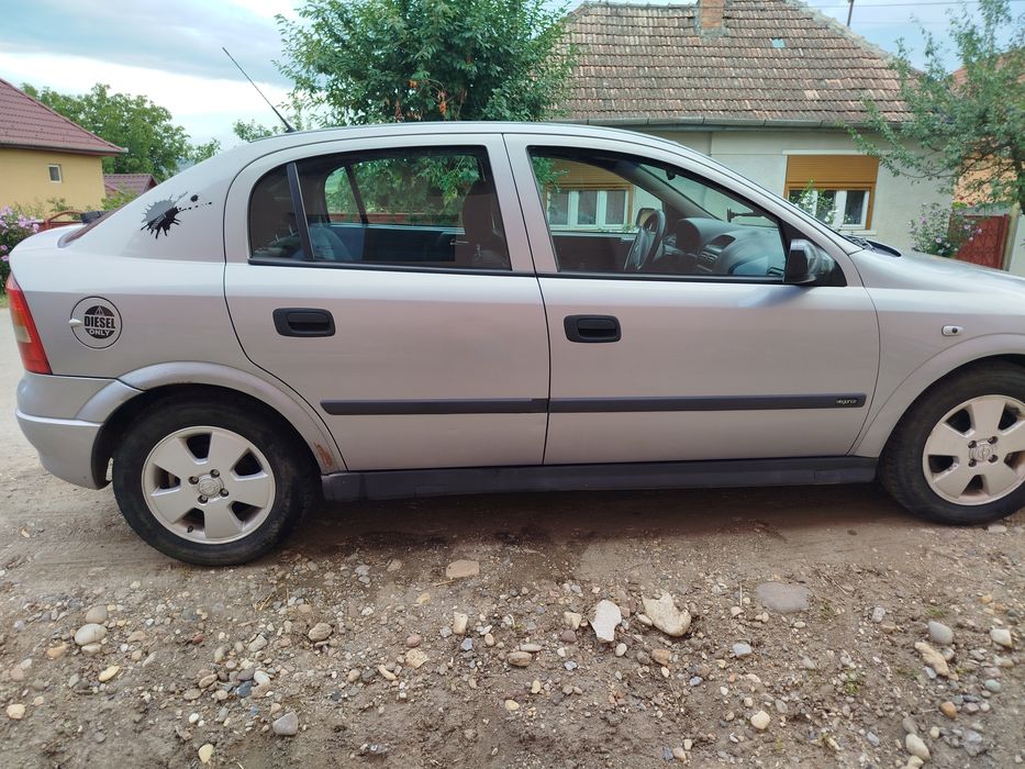 Vând Opel Astra in stare de funcționare foarte buna