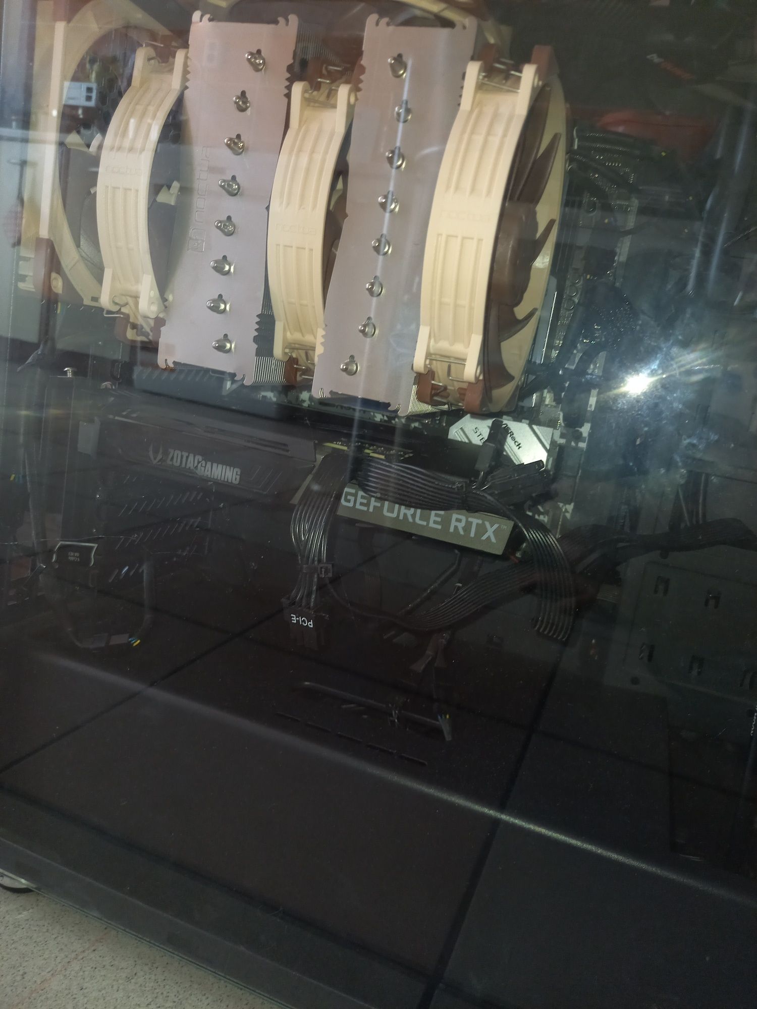 Комплект Ryzen 5800х3D + Дъно и рам 2х16 G skills 3600 cl16