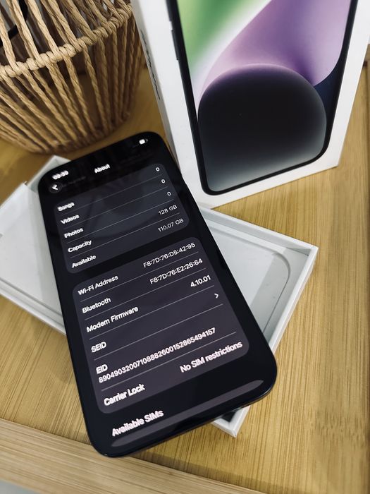 iPhone 14 black 128gb