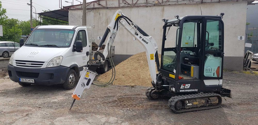 Услуги с мини багер и челен товарач Bobcat.. Самосвал .