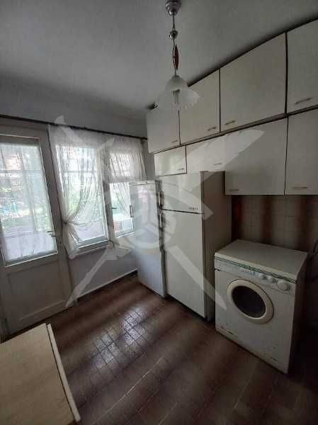 Продава се Тристаен апартамент в Бургас, Център - 100 кв.м за 2100 €/кв.м - Снимка #3