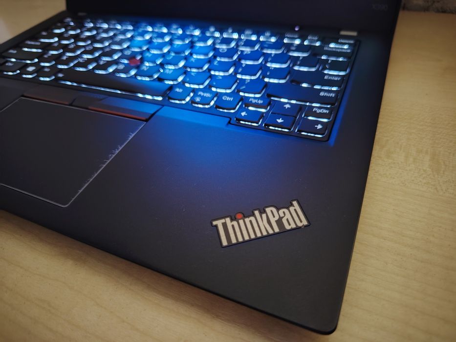 ThinkPad X390 14" IPS FHD/CORE i7-8665U/16GB DDR4/256GB NVMe/Подсветка
