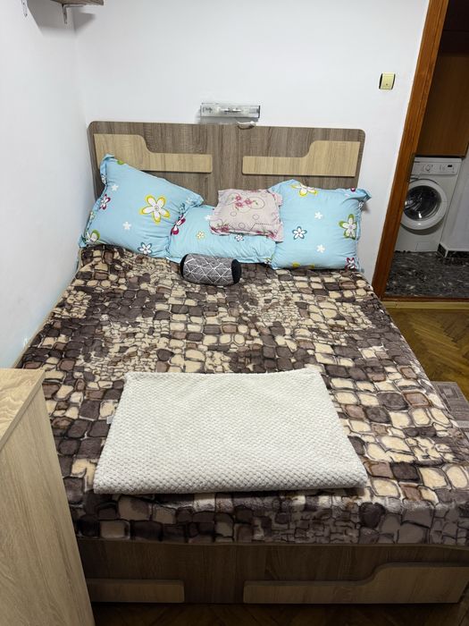 Vand mobila dormitor