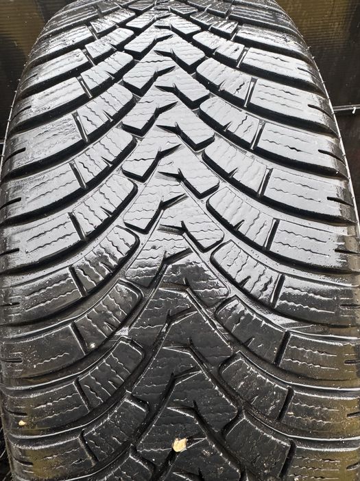 Anvelope iarna 225/55/19