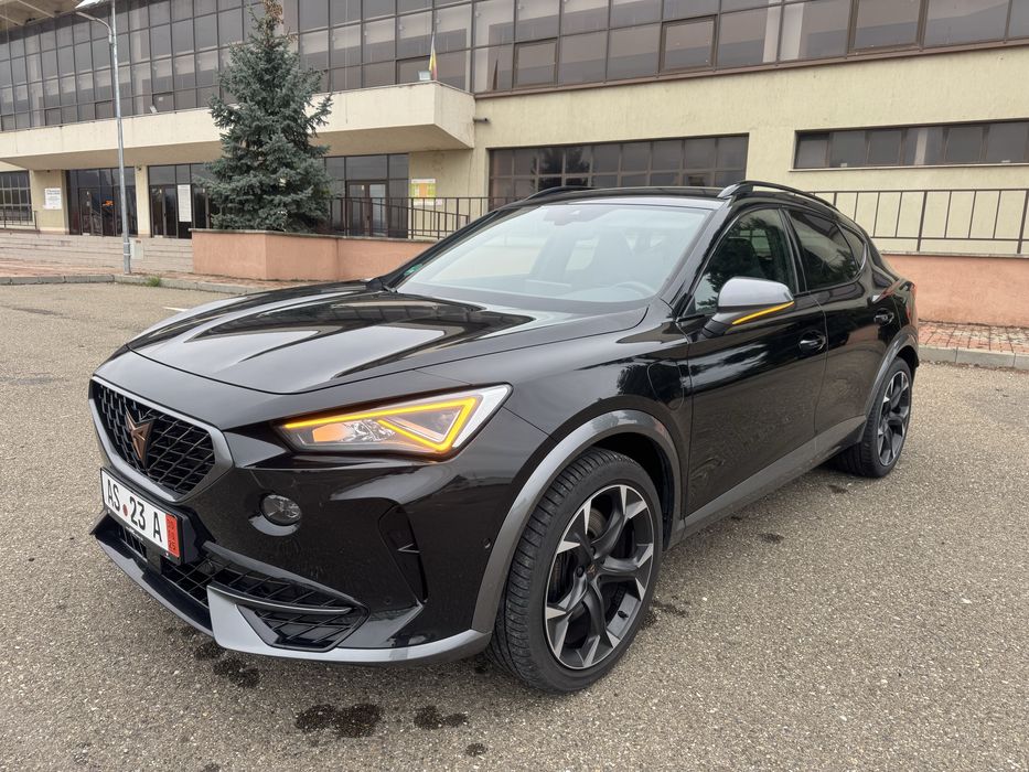 Cupra Formentor VZ Priority E-Hybrid/245 cai/Camera/Navi