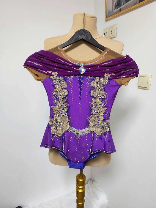 Трико за художествена гимнастика