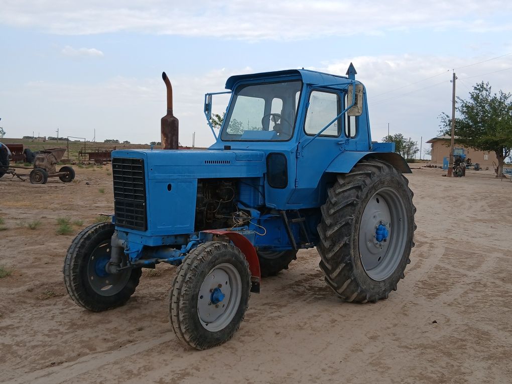 MTZ 80.1  holati yaxshi