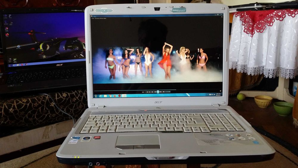 Laptopuri gaming ,de 10 ori mai ieftine ca la magazin,ocazie