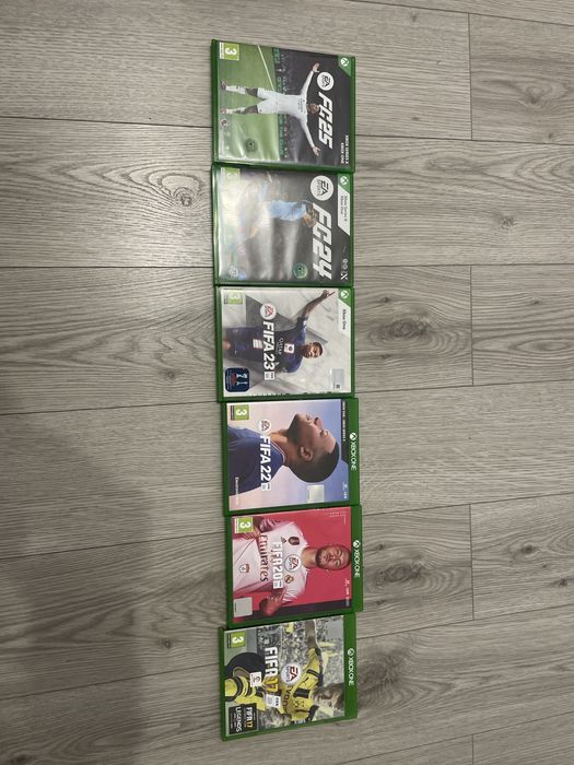 Vand urmatoarele jocuri xbox one