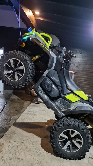 Can am 1000r XMR