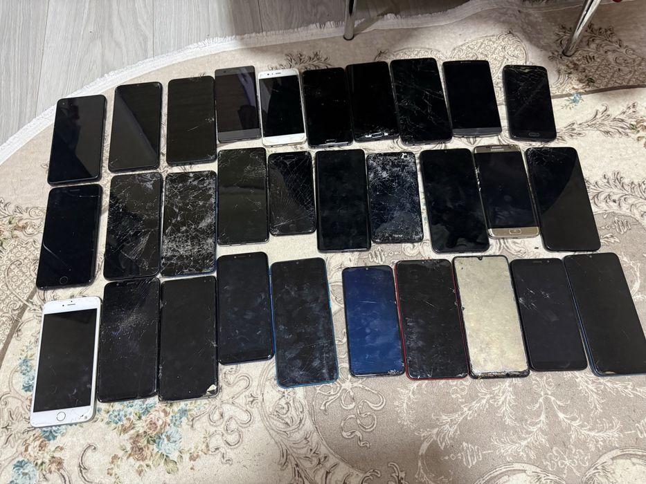 Samsung телефони лот