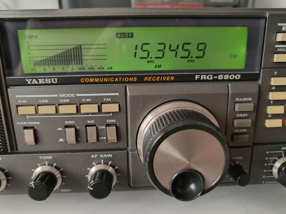 Radio receptor Yaesu Frg 8800
