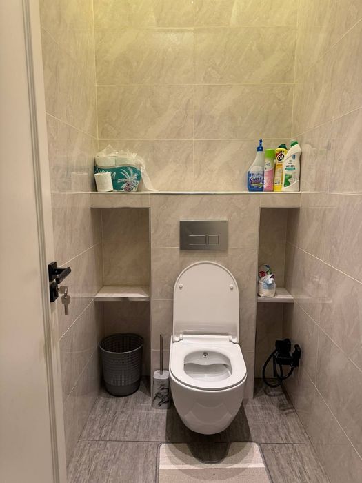 Чирчик Аккавак свой дом,4,5соток,3комнаты.ремонт,жженный кирпич,мебель