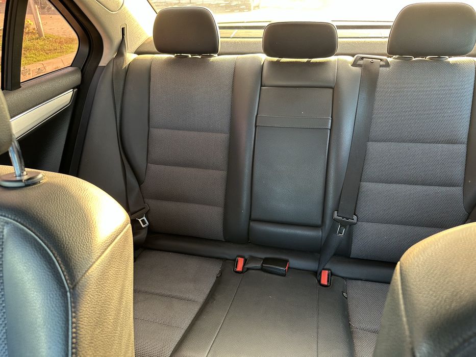 Mercedes Benz c220 w204