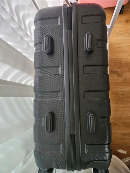 sayohat sumkasi qul yuki sumka