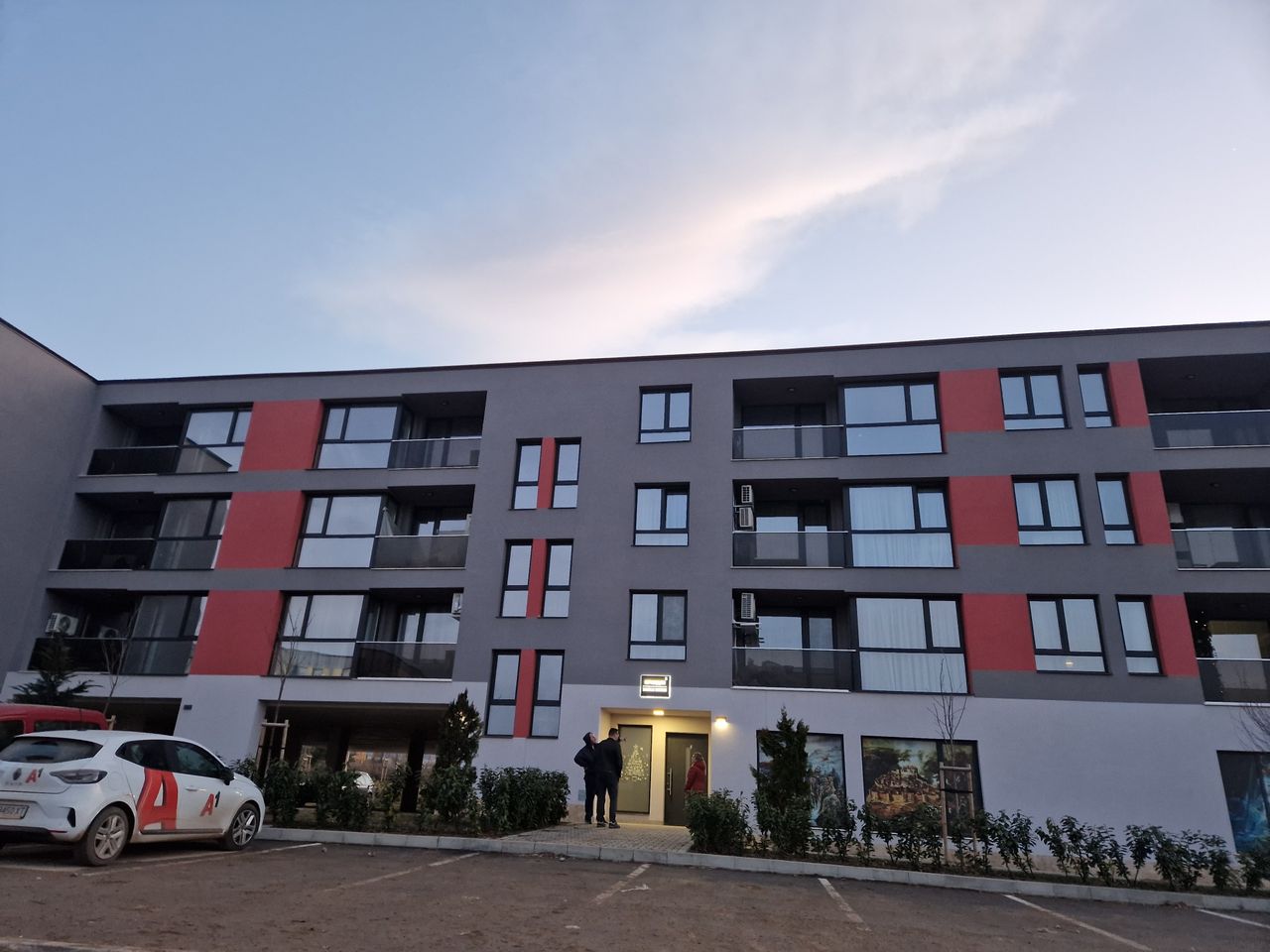 Продава се Двустаен апартамент в София, Красно село - 65 кв.м за 2570 €/кв.м - Снимка #11