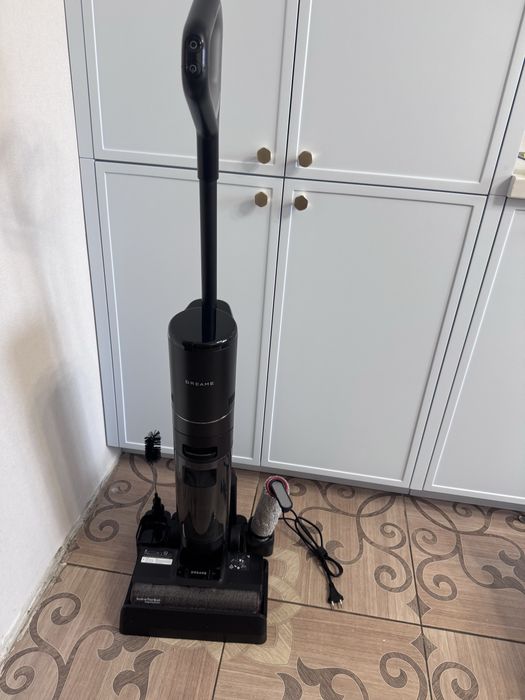 Продам моющий пылесос Dreame H12