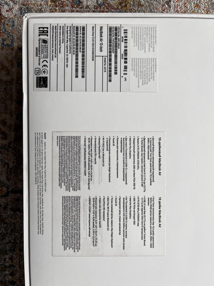 Macbook 13 2020  intel core i3