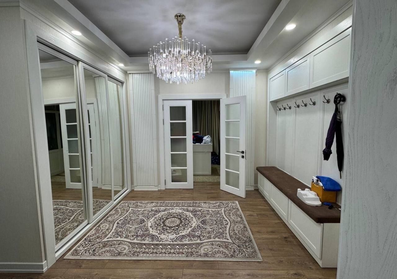 Продаётся квартира. Мирабадский Район  Габус