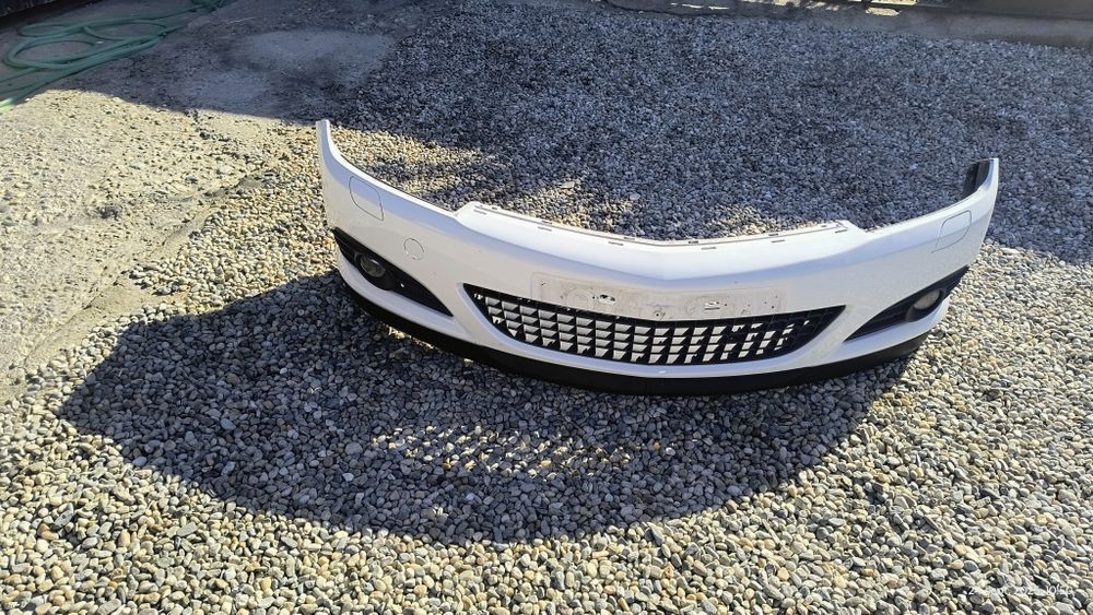 Bară față Opel Astra H GTC facelift