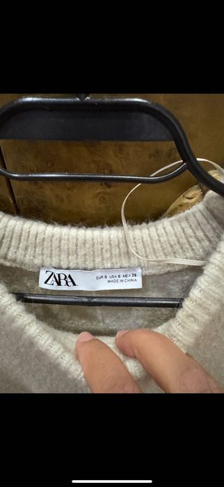 Пуловери ZARA, HM, Reserved