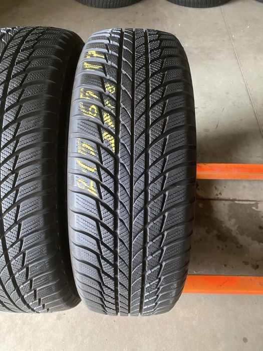Anvelope iarna 215/65/17 Bridgestone Blizzak LM001 215 65 17 R17