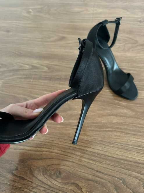 Sandale de dama elegante