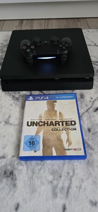 Ps4 Slim       .