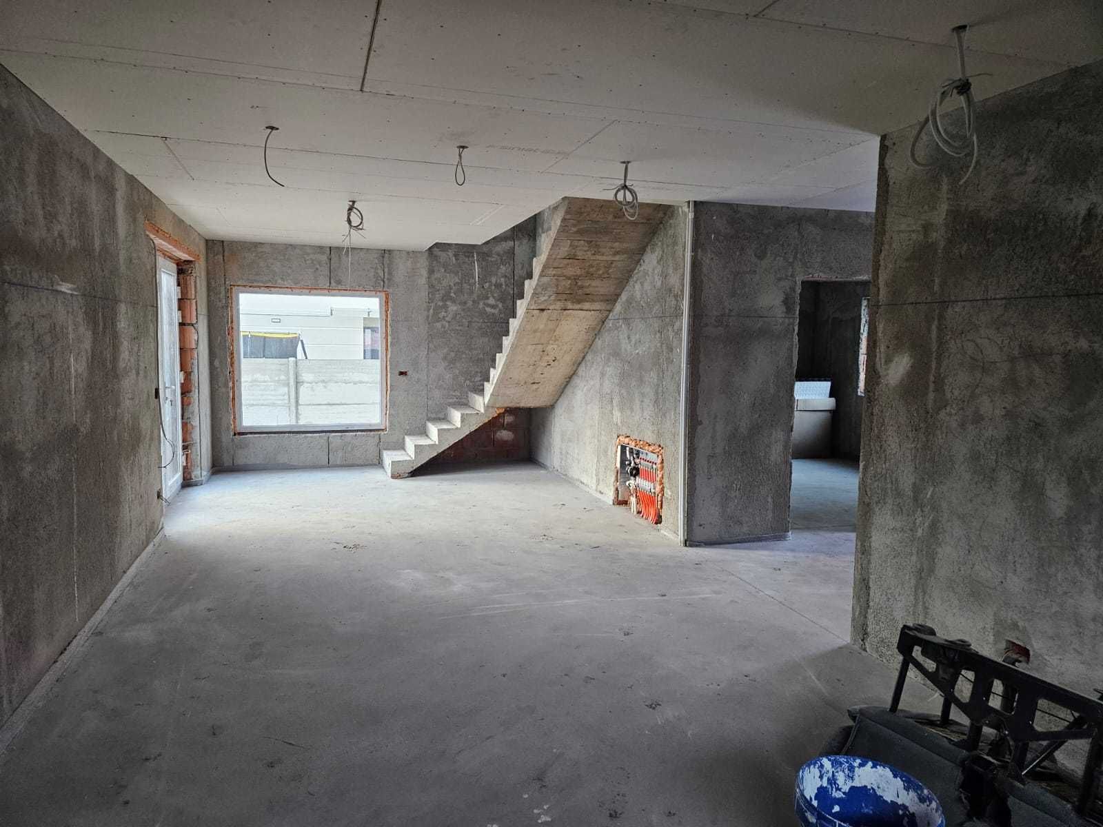 Casa noua de vanzare in Santana