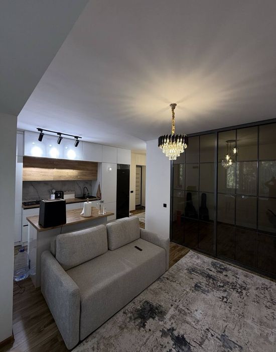 Срочно Продаётся Нукусская 2/4/4 с мебелью техникой ремонт евро !