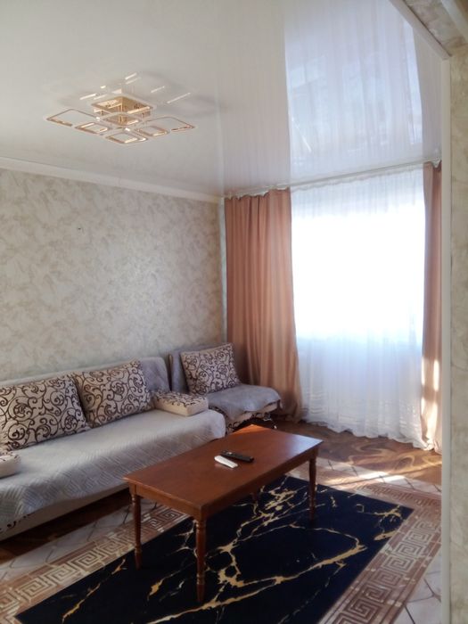 Сдается по суточно 1 ком кв.