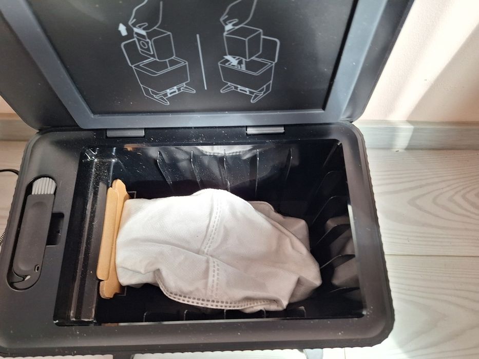 IROBOT 2 в 1 ROOMBA COMBO 2 Essential