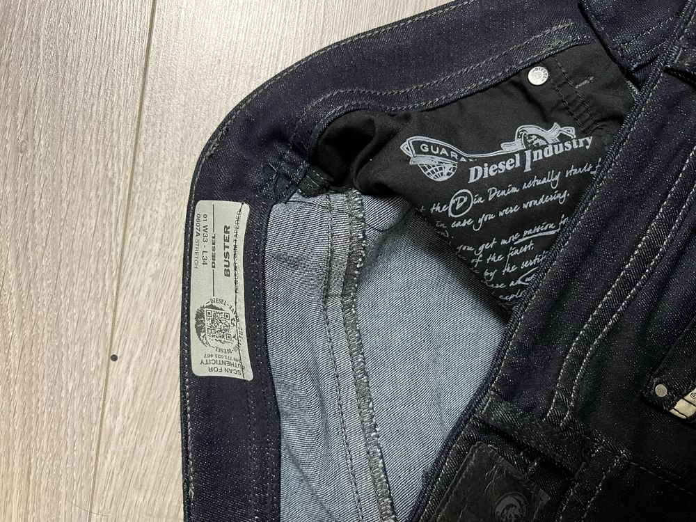 Diesel blugi 100% originali, noi fara eticheta