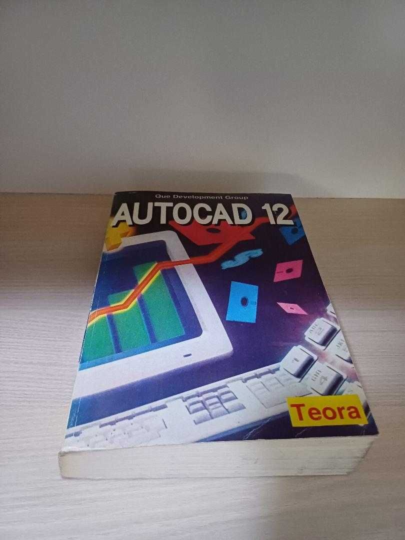 Cărți Autocad - Autocad 12 și Autocad-ul în 3 timpi