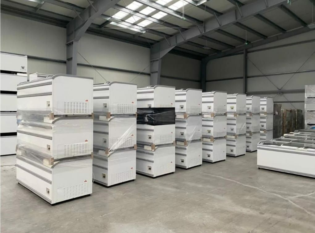 AHT ,Vitrina , congelator ,  AHT 1,5m/ 1,85 / 2,5 m/2,1m