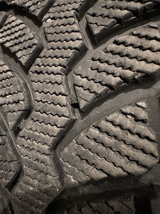 Шины зимние bridgestone 265/65/R17