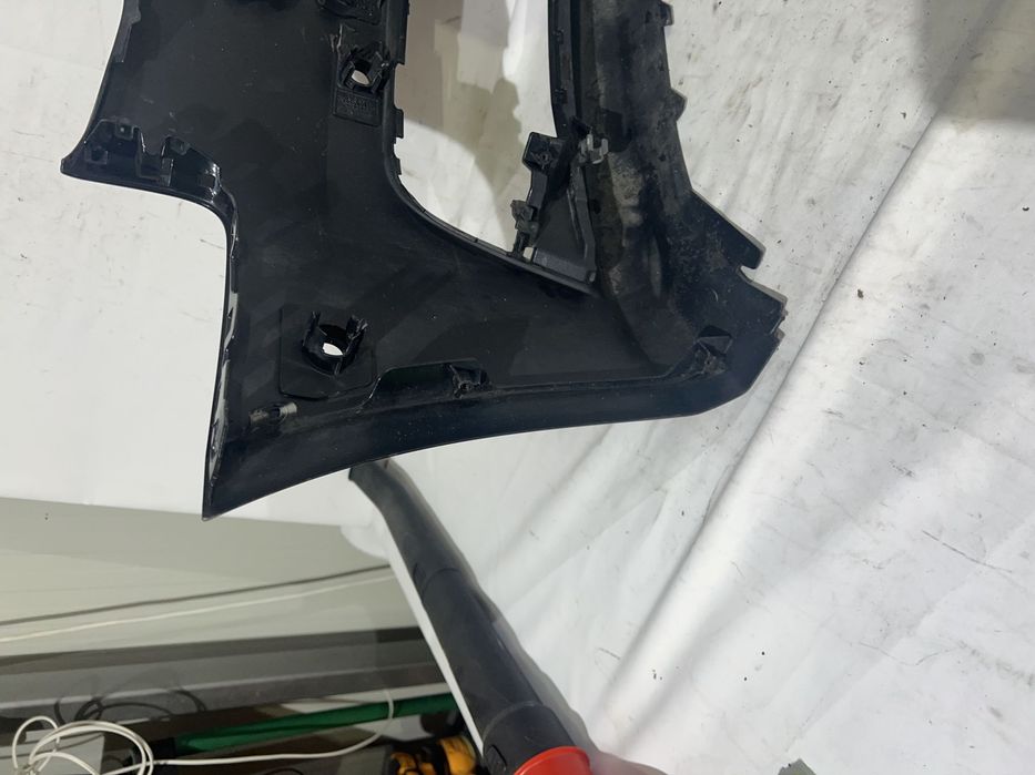 Bara fata  Audi A3, hatchback, 2012, 2013, 2014, 2015, 2016,  cod origine OE 8V3807437.