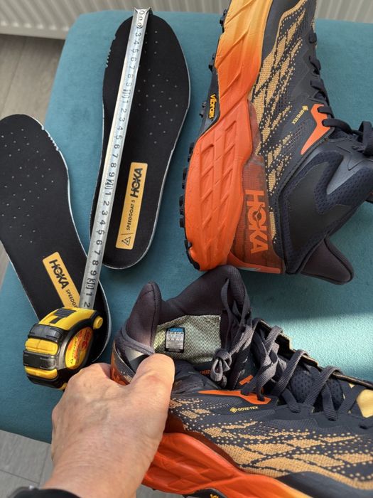 Трейловые ботинки