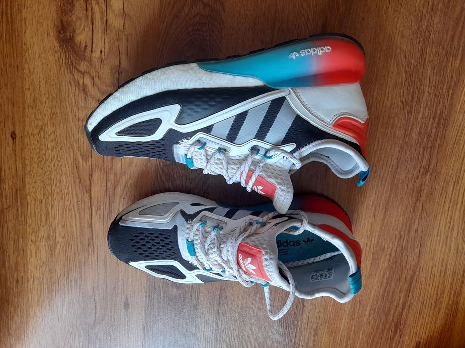 Adidas ZX 2K  Boost маратонки 39 номер.