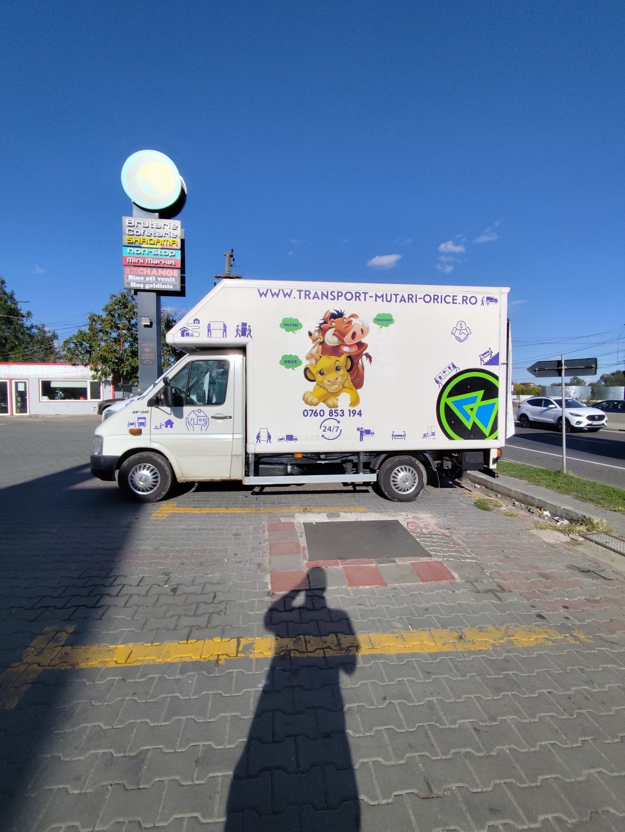 Transport mobila bagaje, demontare remontare mobilier mutari hamali