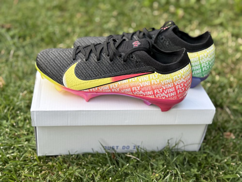 Чисто нови бутонки nike elite!!!