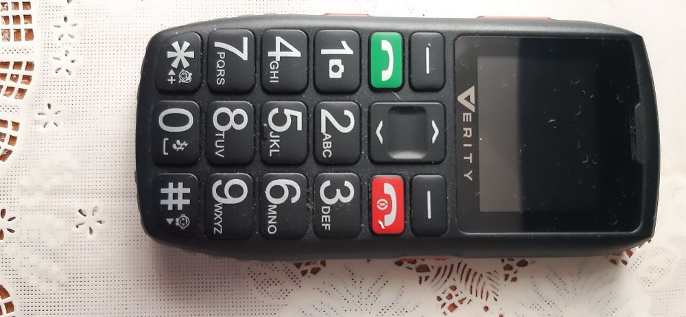 Telefon mobil pentru seniori, dar nu numai pentru ei!