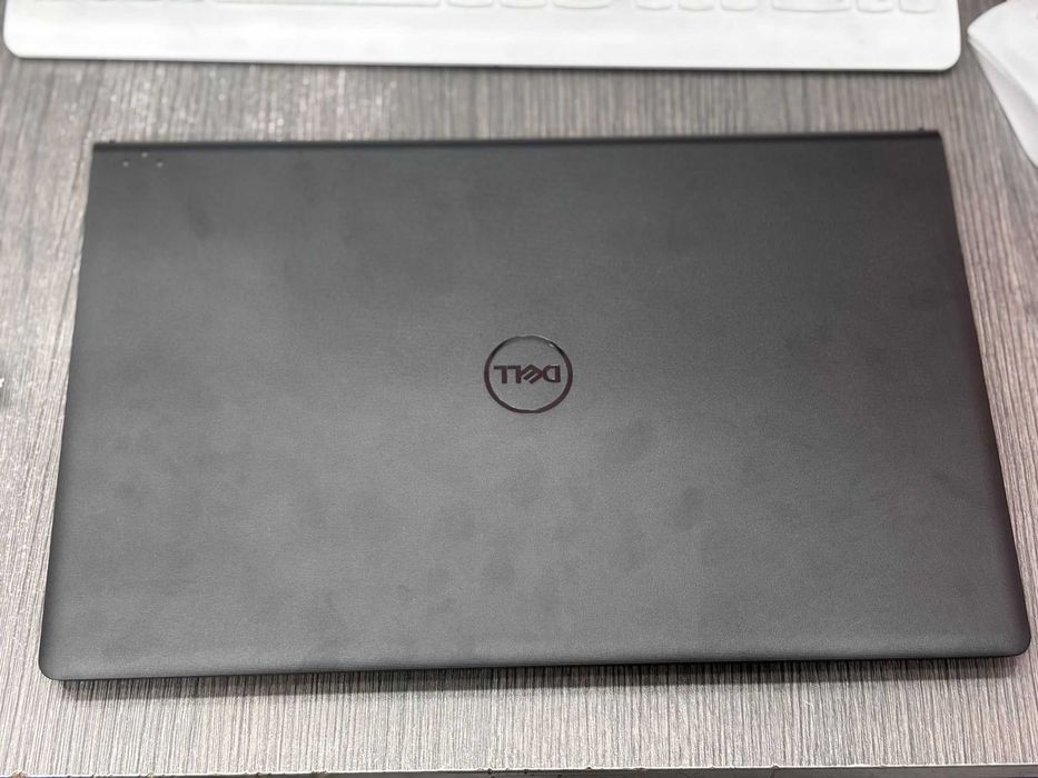 Hope Amanet P4 / DELL LATITUDE 3520 I7 12TH