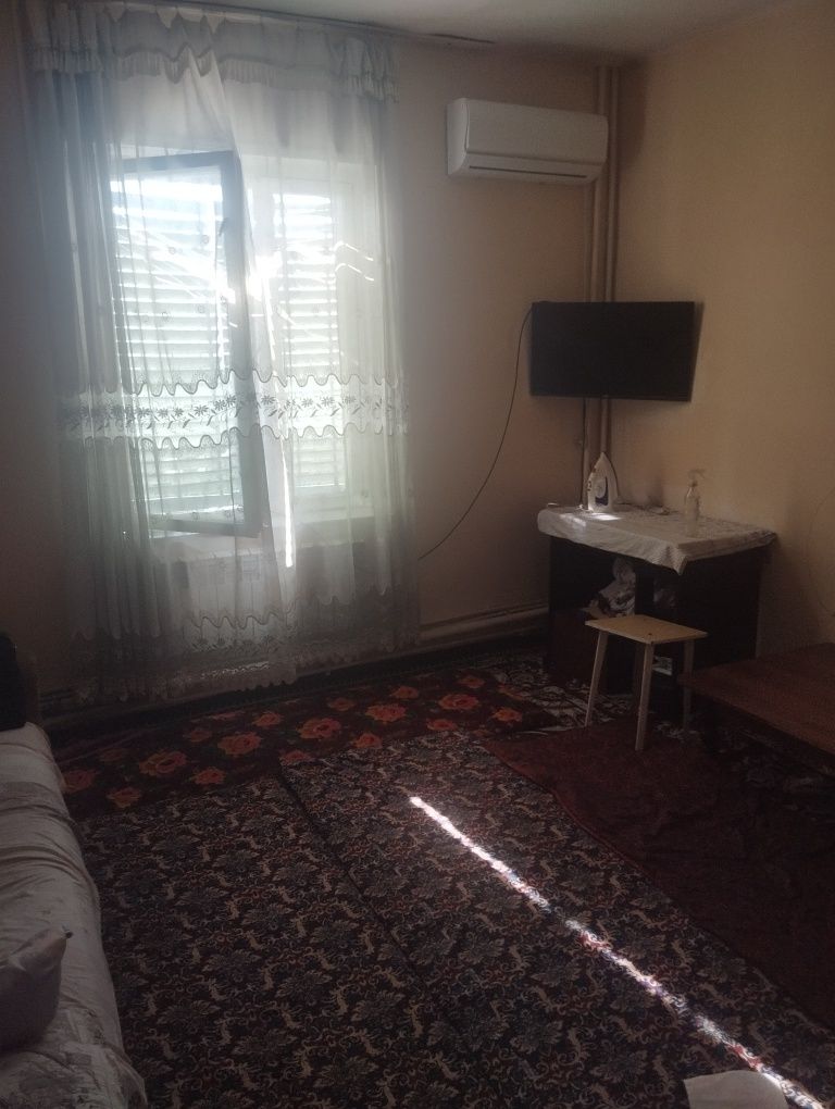 Kvartira sotiladi  uy egasidan 1*2/8/9