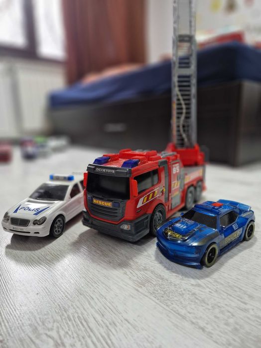 Camion pompieri, masini politie cu sunete