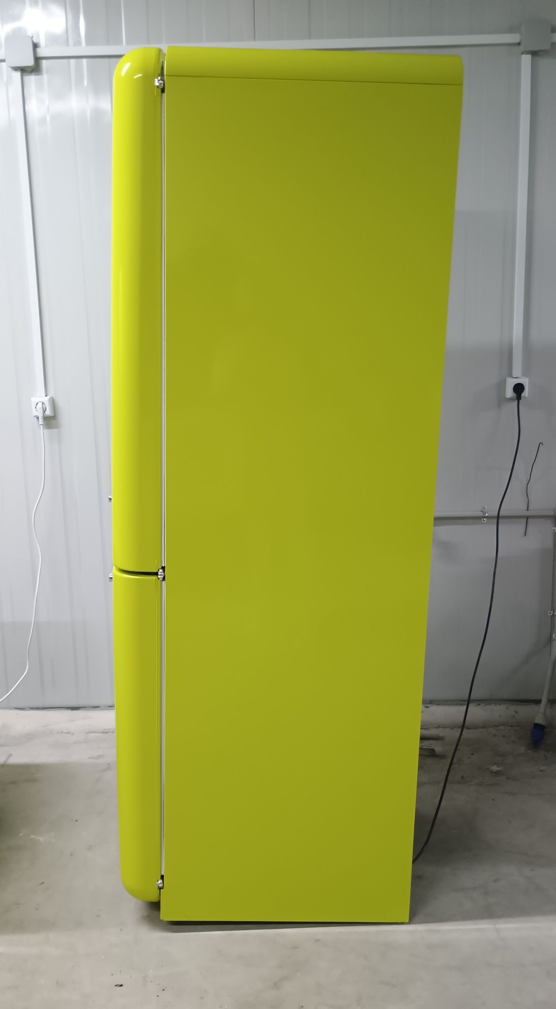 Хладилник с фризер SMEG FAB32RLI5